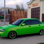 Где находится диагностический разъём Лады-Приора