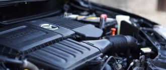 Под капотом автомобиля