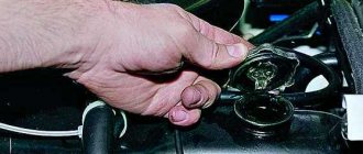 how much oil to fill in VAZ 2107